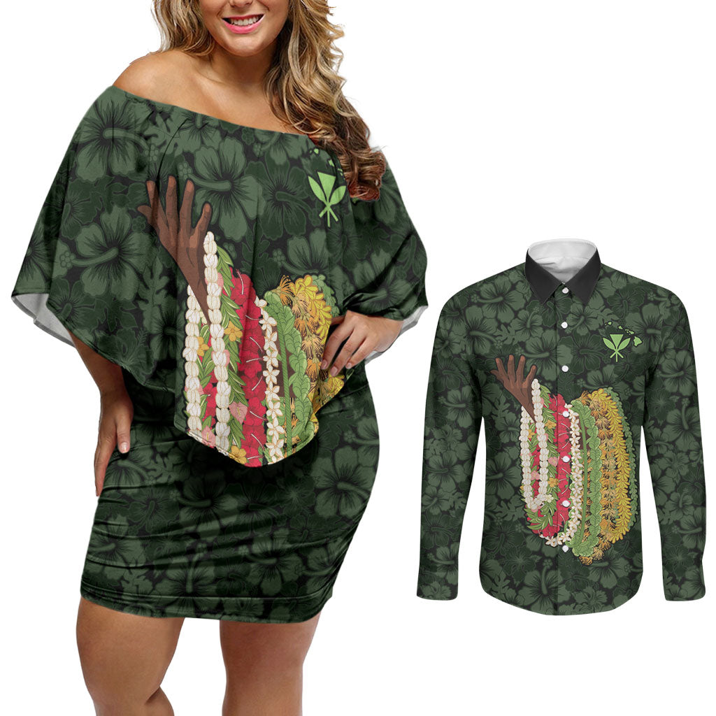 Hawaii Lei Kamehameha Couples Matching Off Shoulder Short Dress and Long Sleeve Button Shirt Oma'oma'o Seamless Pattern Hibiscus Flower LT9 Green - Polynesian Pride