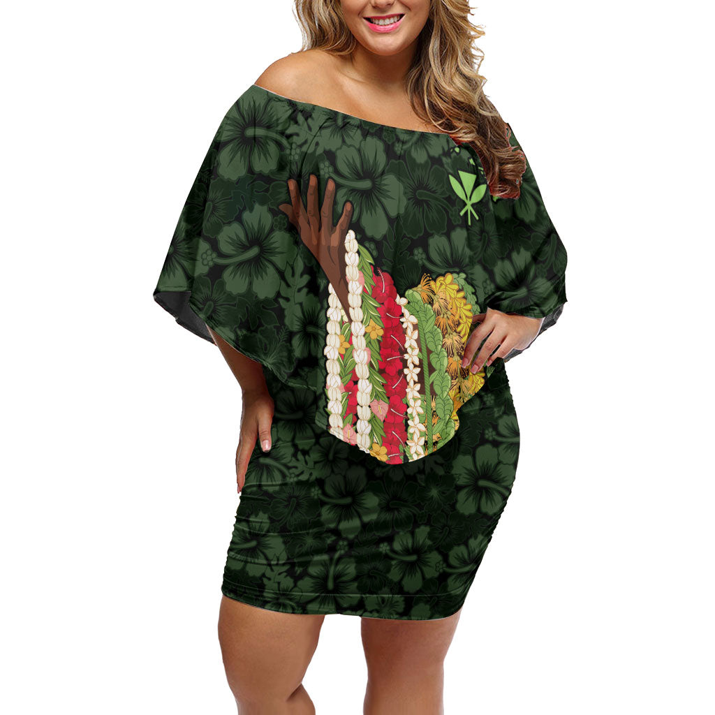 Hawaii Lei Kamehameha Family Matching Off Shoulder Short Dress and Hawaiian Shirt Oma'oma'o Seamless Pattern Hibiscus Flower LT9 Mom's Dress Green - Polynesian Pride