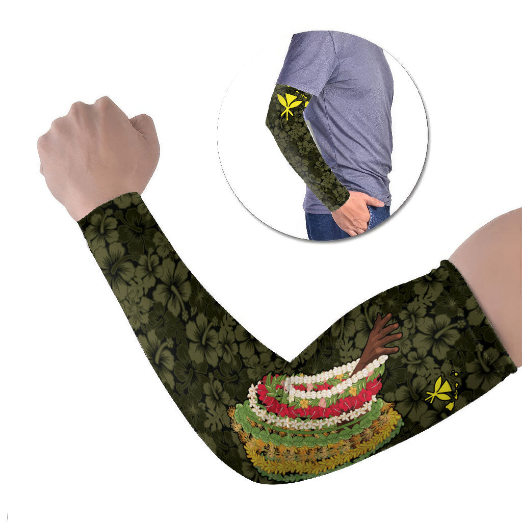Hawaii Lei Kamehameha Arm Sleeves Melemele Seamless Pattern Hibiscus Flower
