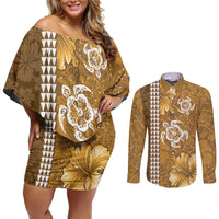 Gold Hibiscus Turle Couples Matching Off Shoulder Short Dress and Long Sleeve Button Shirt Hawaiian Style Tribal Tapa Pattern