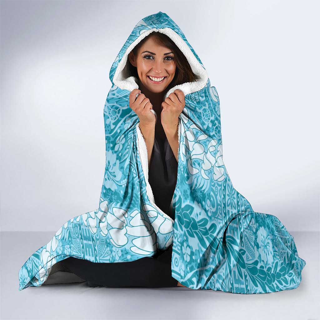 Blue Puakenikeni and Maile Lei Hooded Blanket Hawaiian Style Tribal Tapa Double Strand Lei