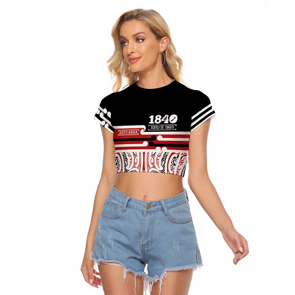 Personalised Toitu Te Tiriti Aotearoa 1840 Raglan Cropped T Shirt Red Kowhaiwhai Puhoro - Polynesian Pride