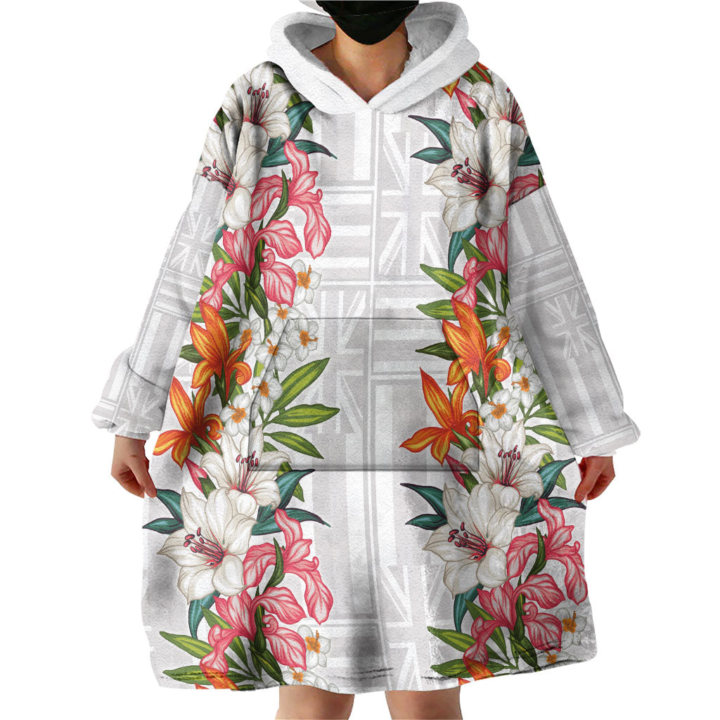 Hawaii Tropical Twist Lei Wearable Blanket Hoodie Hawaiian Flag Motif LT9 - Polynesian Pride