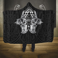 Aotearoa Kowhaiwhai Poutama Black Motif Hooded Blanket LT9 - Polynesian Pride