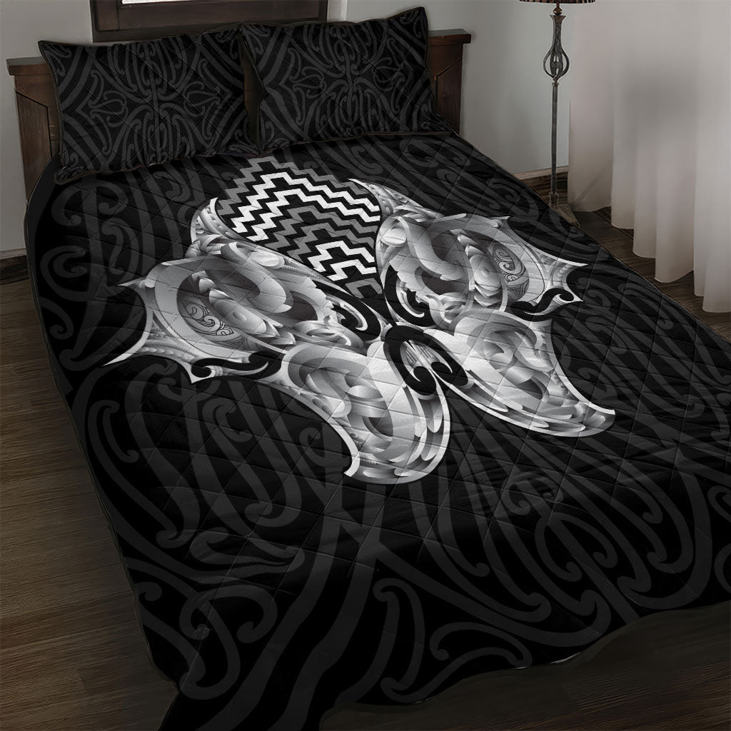 Aotearoa Kowhaiwhai Poutama Black Motif Quilt Bed Set LT9 Black - Polynesian Pride