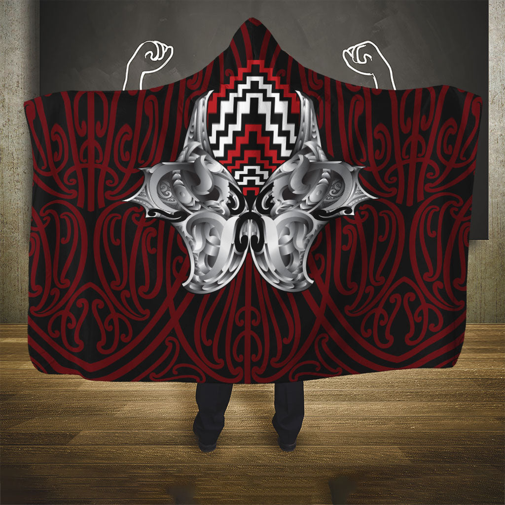 Aotearoa Kowhaiwhai Poutama Red Motif Hooded Blanket LT9 - Polynesian Pride