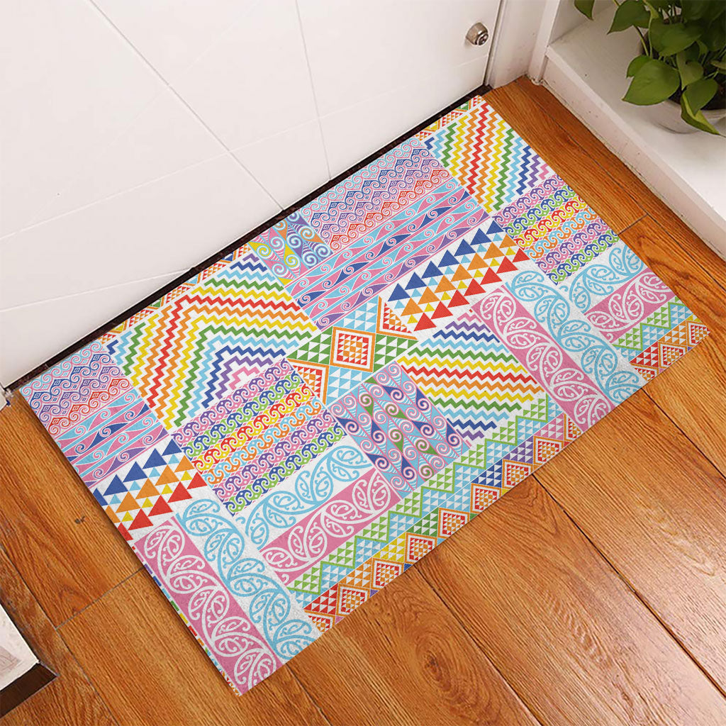 Aotearoa Kowhaiwhai Taniko Patchwork Rainbow Motifs Rubber Doormat LT9 - Polynesian Pride