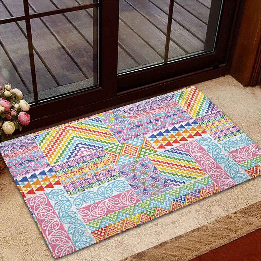 Aotearoa Kowhaiwhai Taniko Patchwork Rainbow Motifs Rubber Doormat LT9 - Polynesian Pride