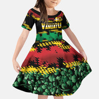 Vanuatu 46th Year Anniversary Family Matching Off The Shoulder Long Sleeve Dress and Hawaiian Shirt 30 July 1980 Hibiscus Seamless Pattern LT9 Daughter's Dress Black - Polynesian Pride