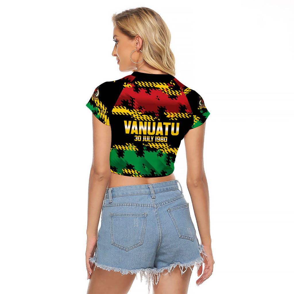 Vanuatu 46th Year Anniversary Raglan Cropped T Shirt 30 July 1980 Hibiscus Seamless Pattern