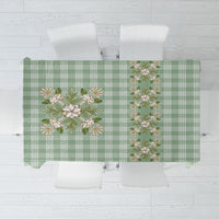 Liko Kukui Hawai'i Palaka Squares Maile Leaf Tablecloth Flowers Hawaiian Quilt Patterns