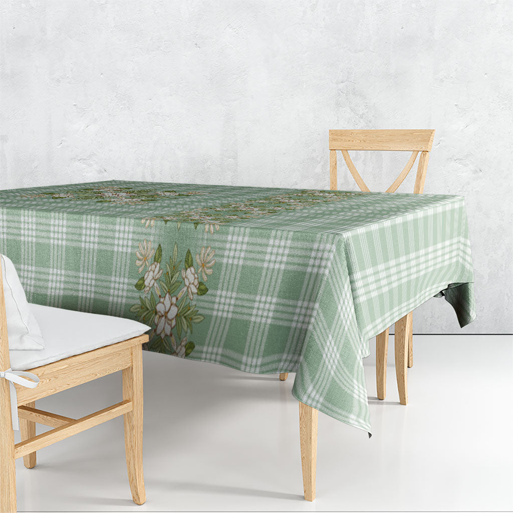 Liko Kukui Hawai'i Palaka Squares Maile Leaf Tablecloth Flowers Hawaiian Quilt Patterns