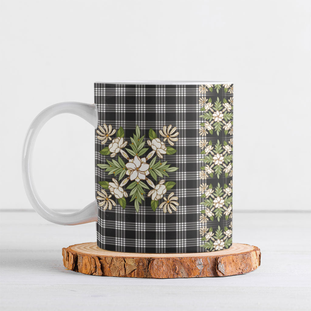 Pauli Hawai'i Palaka Squares Maile Leaf Ceramic Mug Flowers Hawaiian Quilt Patterns LT9 Soft Black - Polynesian Pride