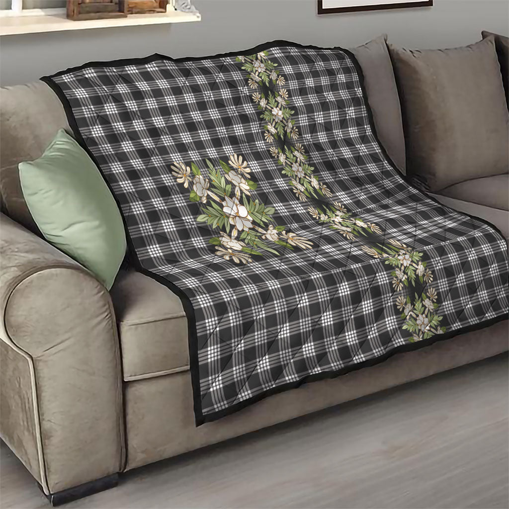 Pauli Hawai'i Palaka Squares Maile Leaf Quilt Flowers Hawaiian Quilt Patterns