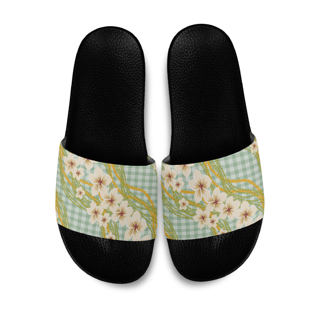 Liko Kukui Hawai'i Palaka Plumeria Slide Sandals Puakenikeni and Maile Lei