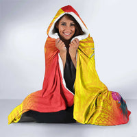 Papua New Guinea Cultural Tropical Flowers Hooded Blanket