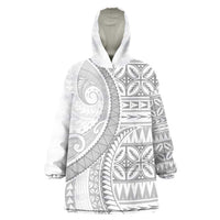 Polynesian White Sunday Wearable Blanket Hoodie Lotu Tamaiti Melanesian Pattern - Polynesian Pride