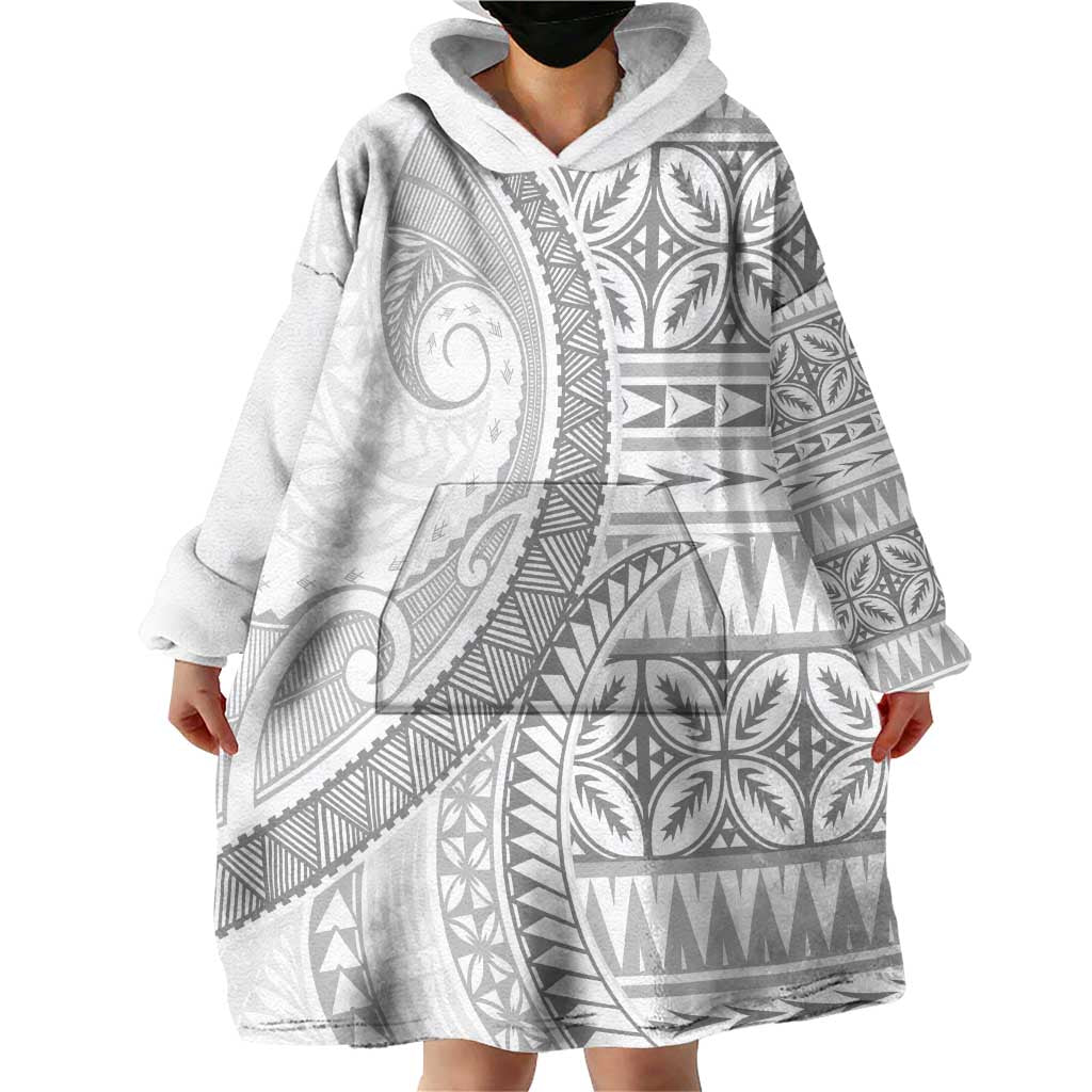 Polynesian White Sunday Wearable Blanket Hoodie Lotu Tamaiti Melanesian Pattern - Polynesian Pride