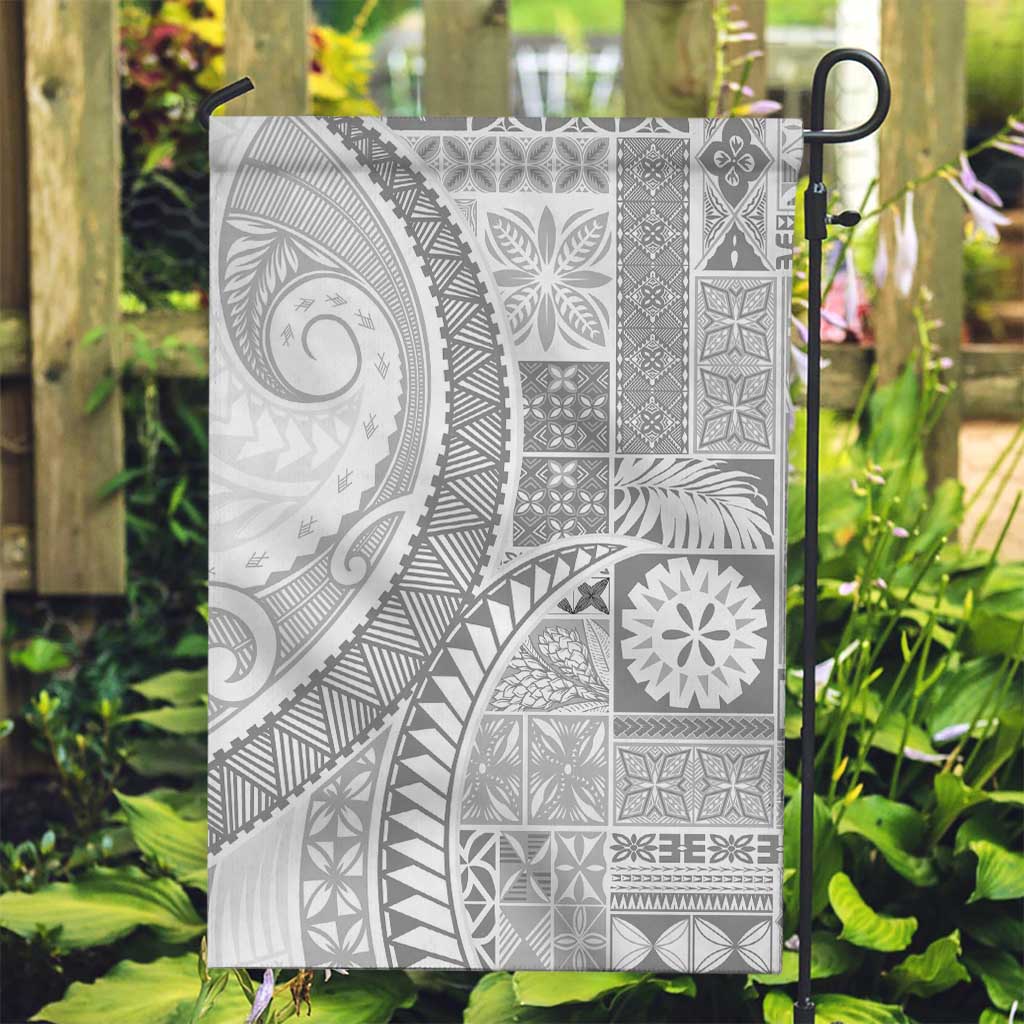 Samoa Siapo White Sunday Garden Flag Lotu Tamaiti Polynesian White Pattern - Polynesian Pride