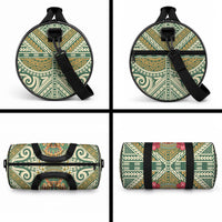 Hawaii Tiki Mask Duffle Bag Mele Kalikimaka i Iulai! LT9 - Polynesian Pride