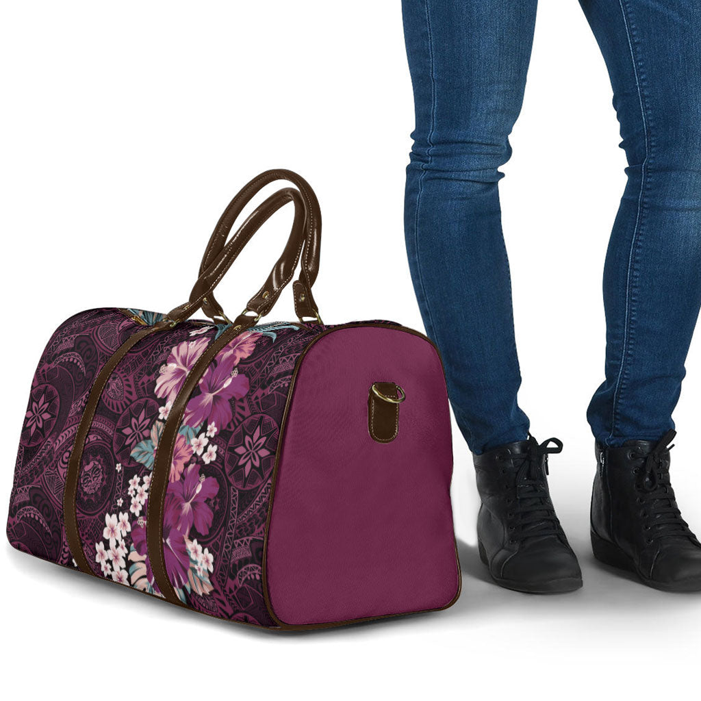 Poni Mama Hawai'i Hibiscus Travel Bag Polynesian Tribal Tattoo Pattern Floral Elements