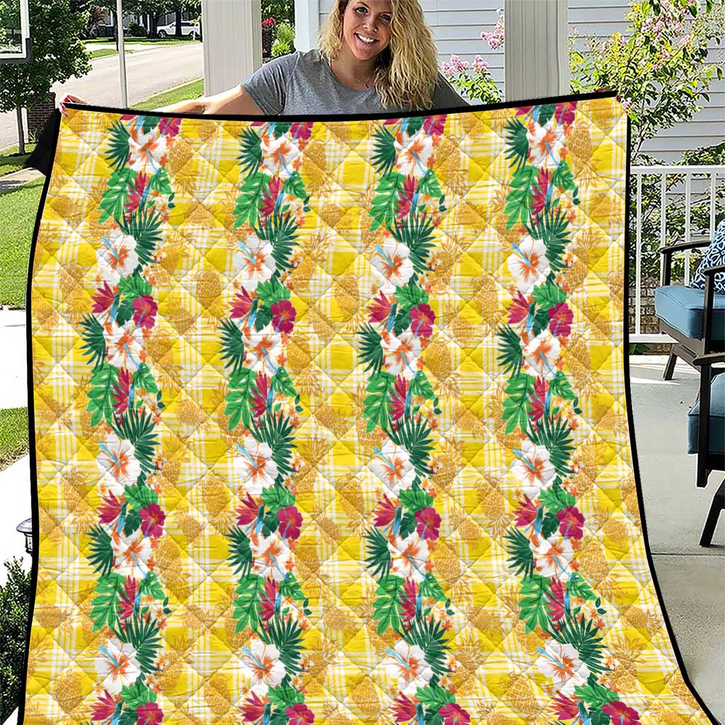 Hawaiian Palaka Quilt Hibiscus Pineapple Lei - Polynesian Pride