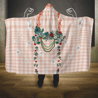 Peach Hawaiian Palaka Hooded Blanket Kukui Nut Money Lei - Polynesian Pride