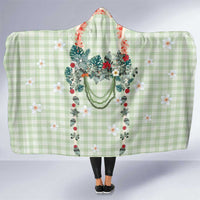 Sage Green Hawaiian Palaka Hooded Blanket Kukui Nut Money Lei - Polynesian Pride