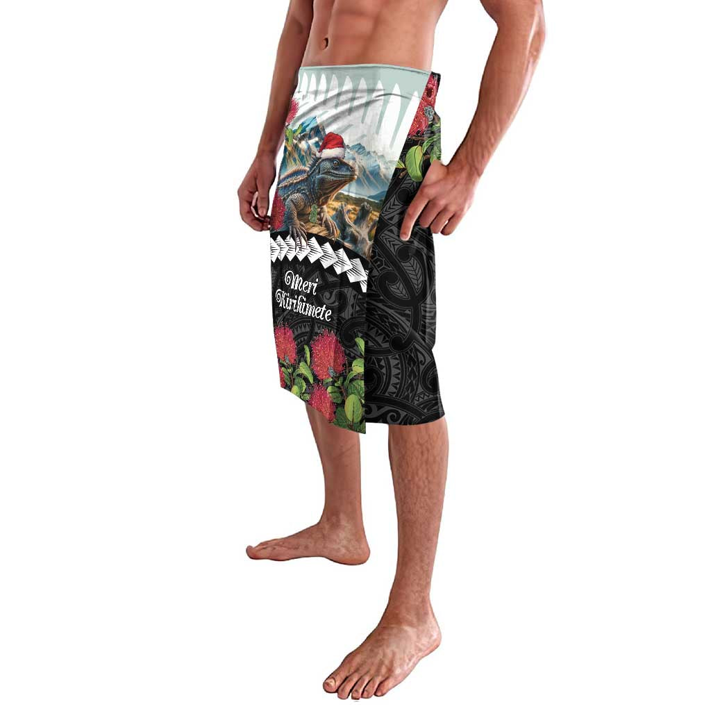 Meri Kirihimete Tuatara Lavalava New Zealand Fern with Puhutukawa Flowers