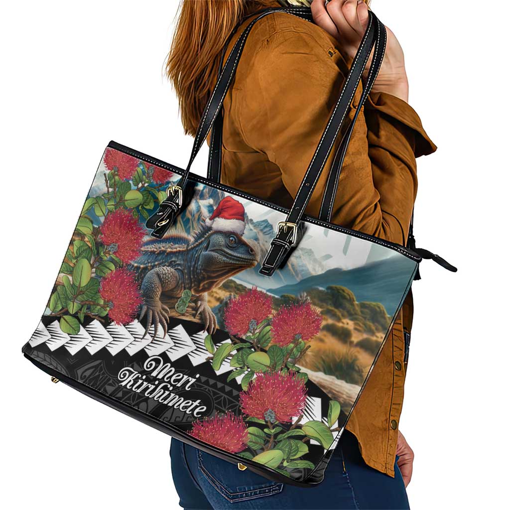 Meri Kirihimete Tuatara Leather Tote Bag New Zealand Fern with Puhutukawa Flowers LT9 - Polynesian Pride