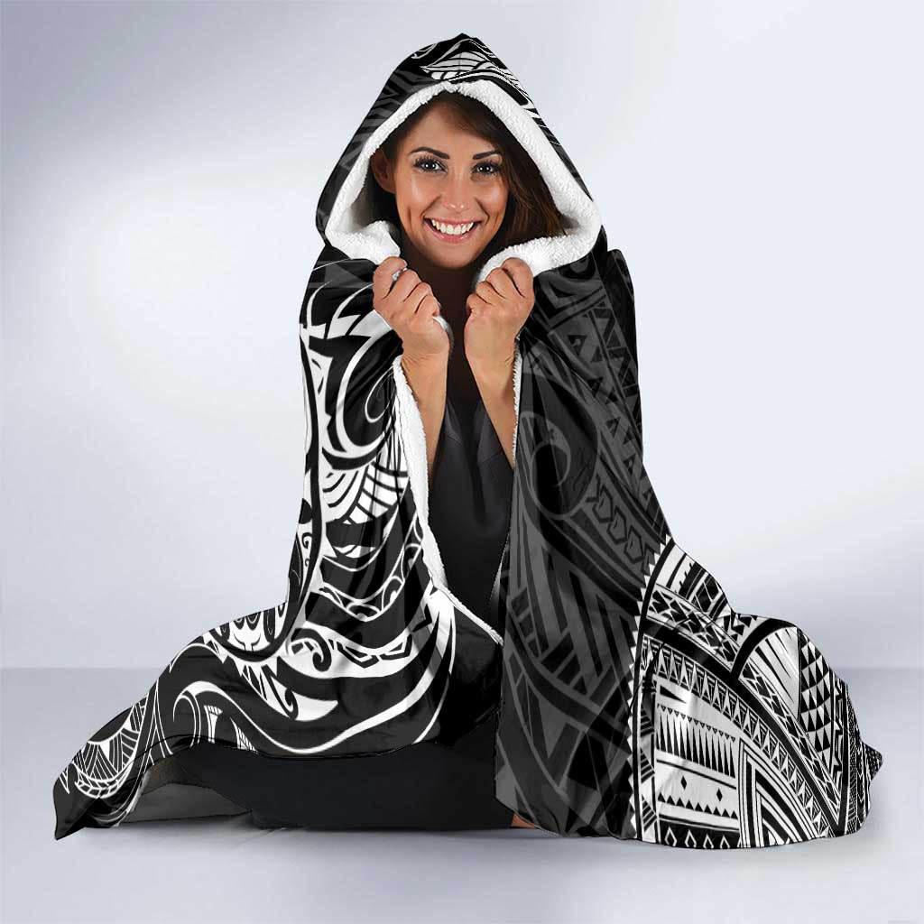 Polynesian Turtle Tribal Tattoo Hooded Blanket Black Style