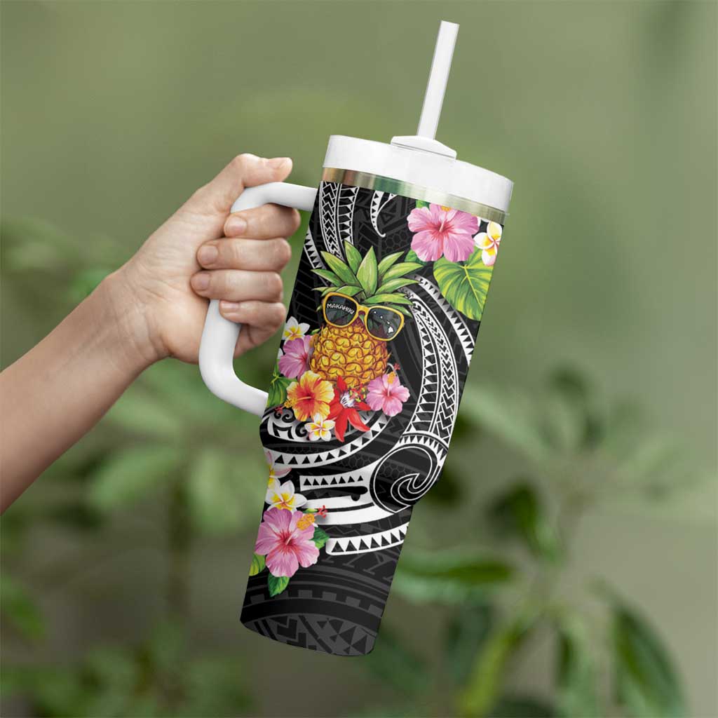 Hau'oli Makahiki Hou Tumbler With Handle Aloha Pineapple Tropical Vibe