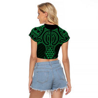 Kakariki Maori Ta Moko Poutama Art Raglan Cropped T Shirt