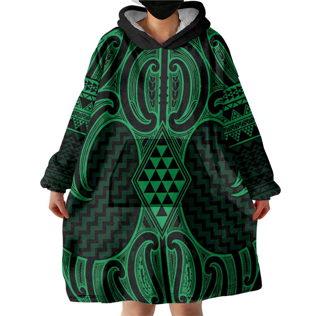 Kakariki Maori Ta Moko Poutama Art Wearable Blanket Hoodie