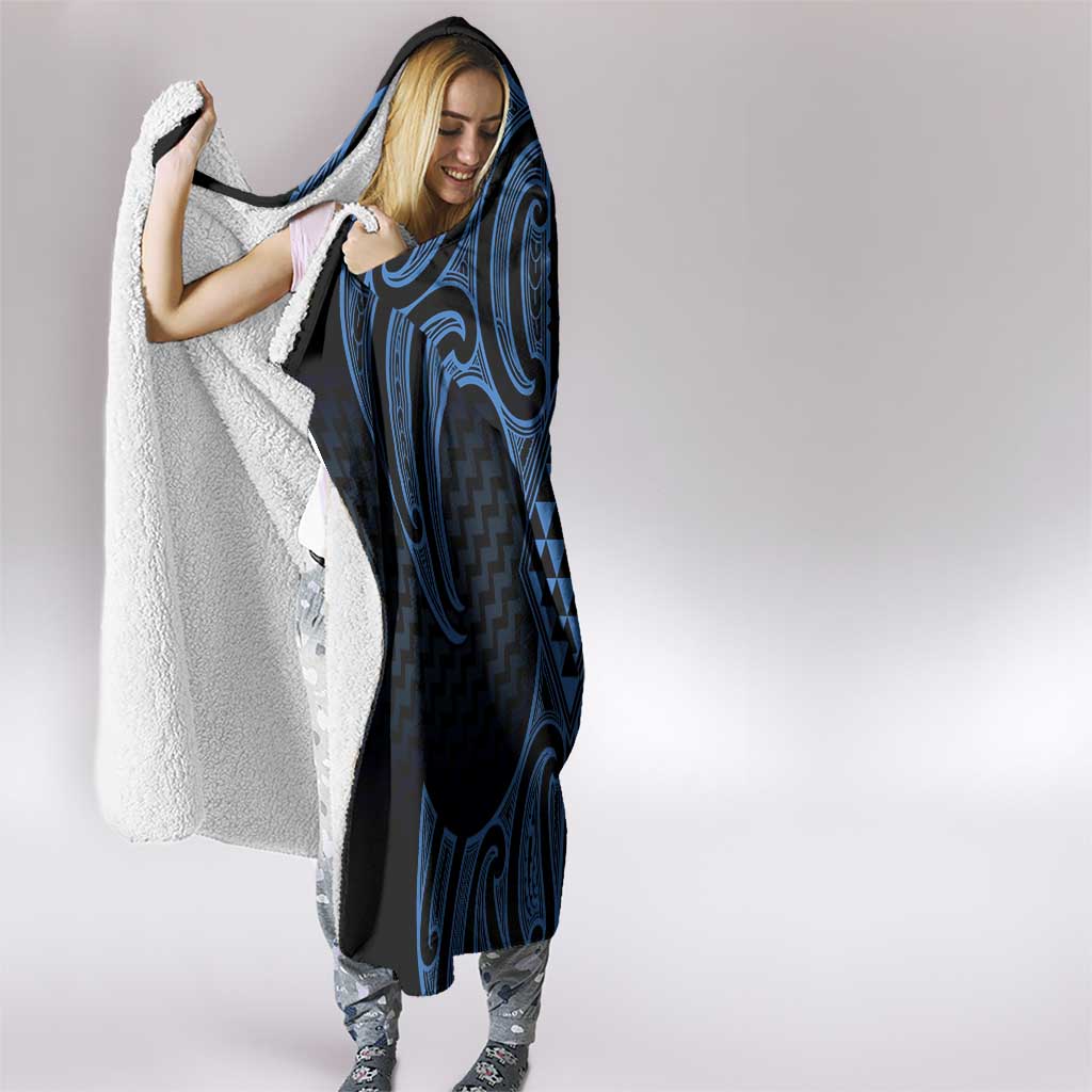 Kikorangi Maori Ta Moko Poutama Art Hooded Blanket