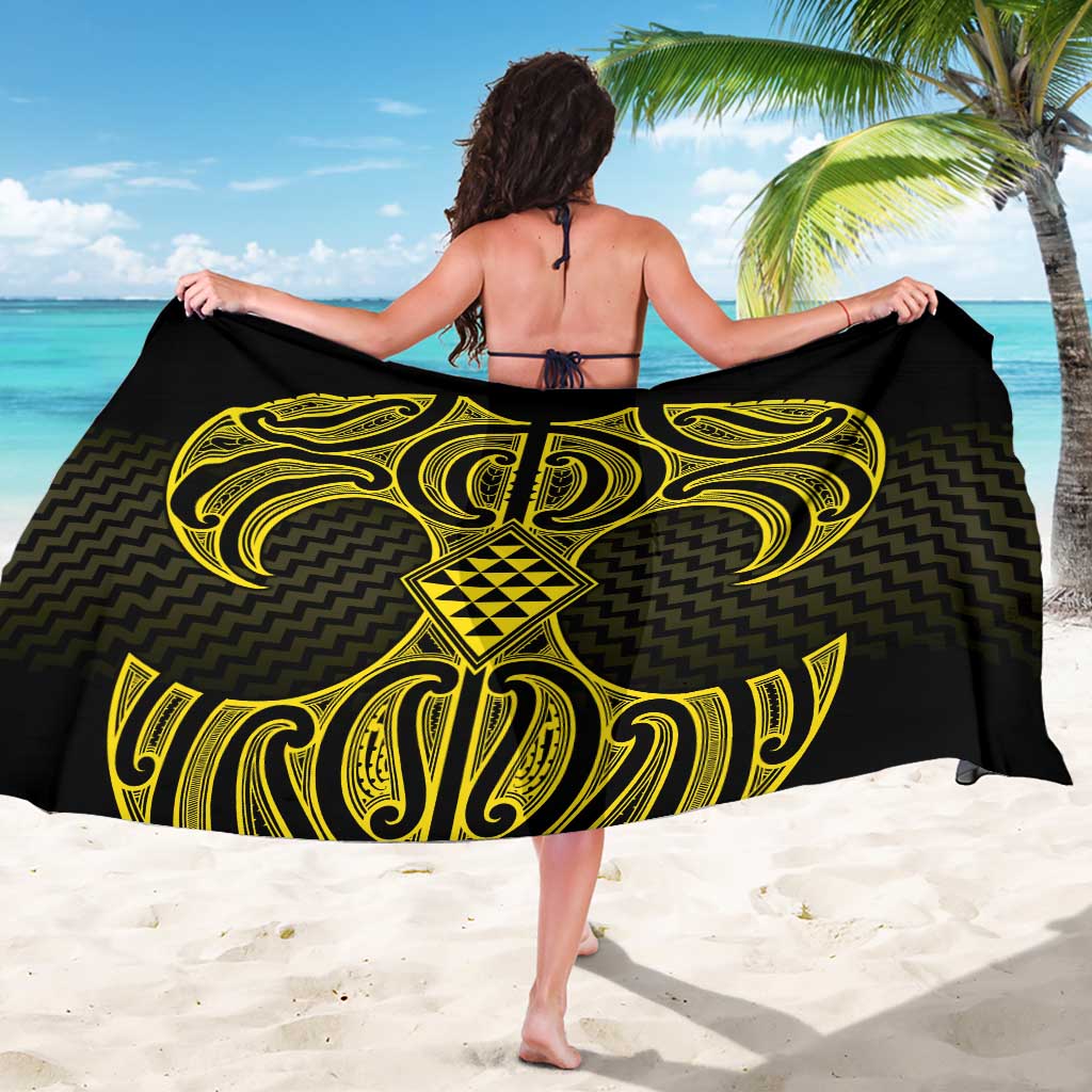 Mahi-dawg Maori Ta Moko Poutama Art Sarong