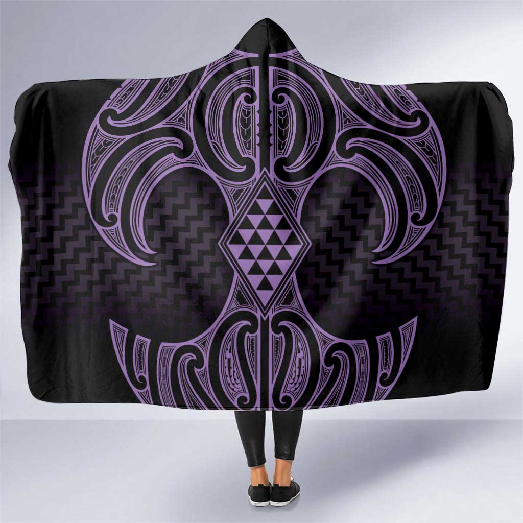 Waiporoporo Maori Ta Moko Poutama Art Hooded Blanket