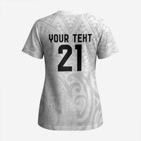 New Zealand Rangatira Custom Scrub Top All White Niho Taniwha Maori Tribal - Polynesian Pride