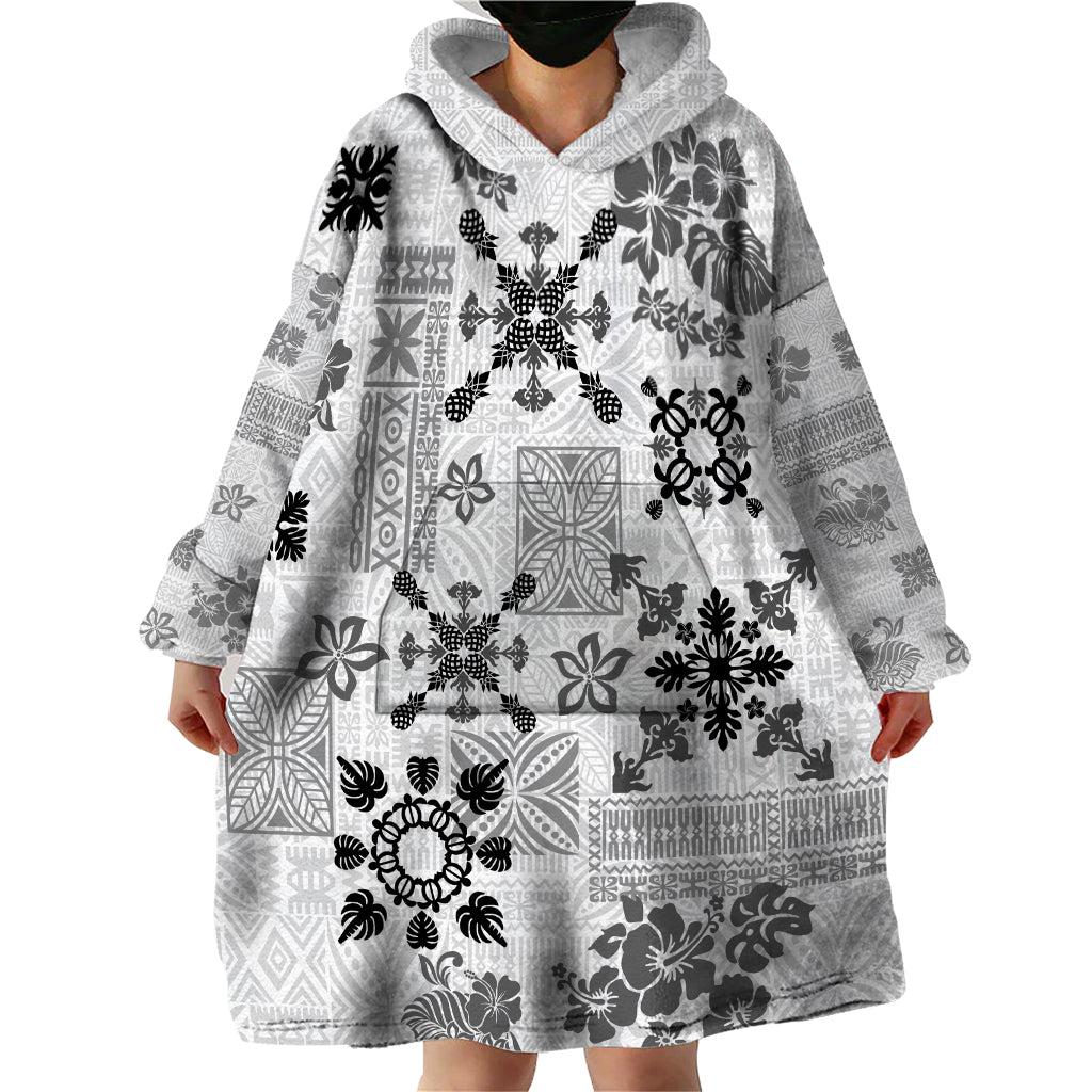 Hawaii Tapa Tribal Wearable Blanket Hoodie With Hawaiian Quilt Pattern Black LT9 - Polynesian Pride