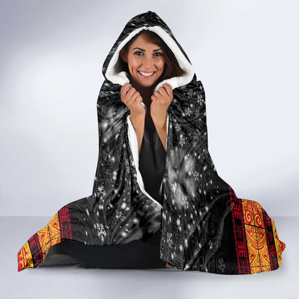 Personalised PNG Hamamas Krismas Hooded Blanket Papua New Guinea Bird Of Paradise Merry Christmas Black Style LT9 - Polynesian Pride