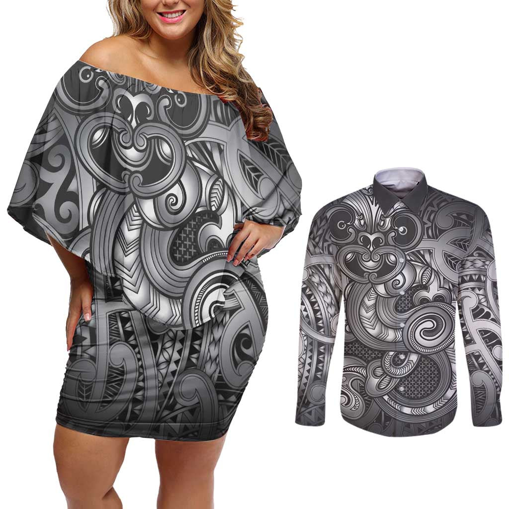 Aotearoa Maori Hei Tiki Couples Matching Off Shoulder Short Dress and Long Sleeve Button Shirt Kiwikiwi Kowhaiwhai Puhoro Motif LT9 Grey - Polynesian Pride