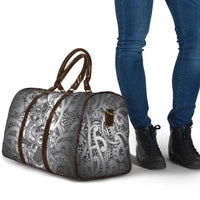 Aotearoa Maori Hei Tiki Travel Bag Kiwikiwi Kowhaiwhai Puhoro Motif