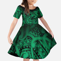 Aotearoa Maori Hei Tiki Family Matching Mermaid Dress and Hawaiian Shirt Kakariki Kowhaiwhai Puhoro Motif LT9 Daughter's Dress Green - Polynesian Pride