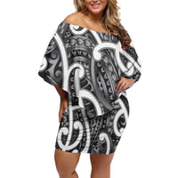 Aotearoa Maori Kowhaiwhai Off Shoulder Short Dress Kiwikiwi Puhoro and Patiki LT9 Women Grey - Polynesian Pride