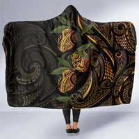 Hawaiian Mango Tribal Tattoo Hooded Blanket Gold Pacific Traditional Pattern