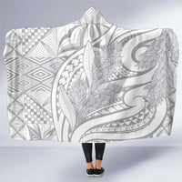 Lotu Tamaiti Samoa Siapo Hooded Blanket White Sunday With Teuila Torch Ginger LT9 One Size White - Polynesian Pride