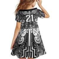 Custom New Zealand Taiaha Maori Kid Short Sleeve Dress Kiwikiwi Minimalist Silver Fern Tukutuku Motif LT9 - Polynesian Pride