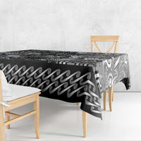 New Zealand Taiaha Maori Tablecloth Kiwikiwi Minimalist Silver Fern Tukutuku Motif LT9 - Polynesian Pride