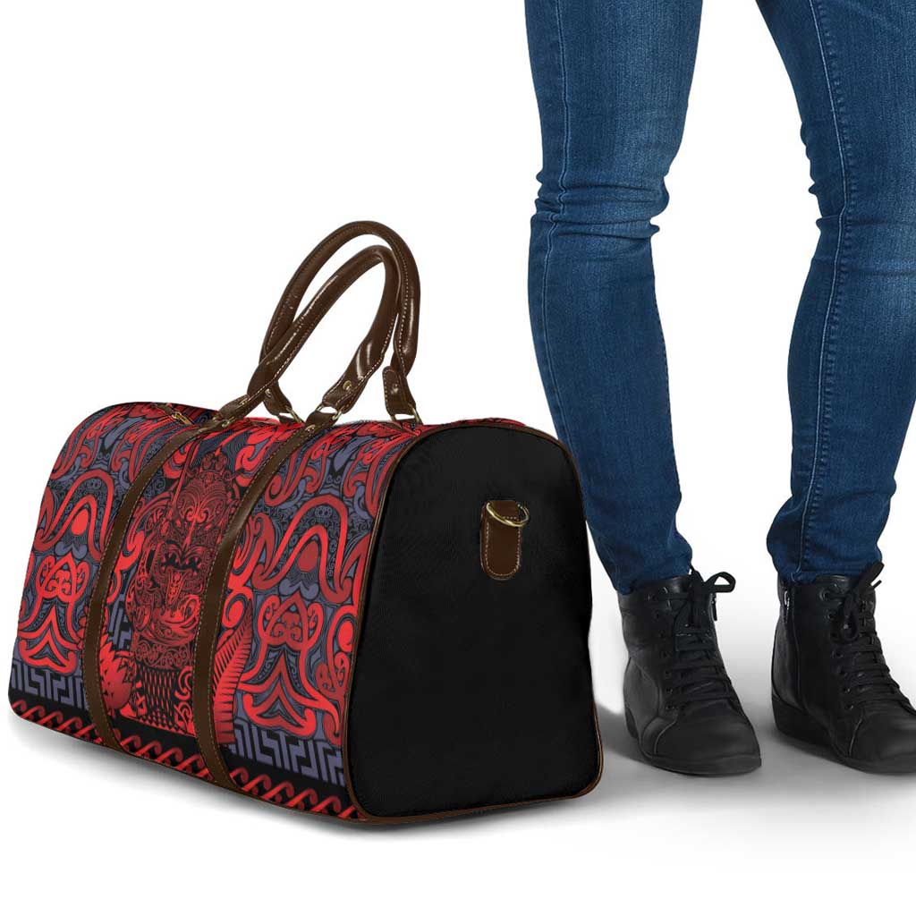 New Zealand Taiaha Maori Travel Bag Whero Minimalist Silver Fern Tukutuku Motif LT9 - Polynesian Pride
