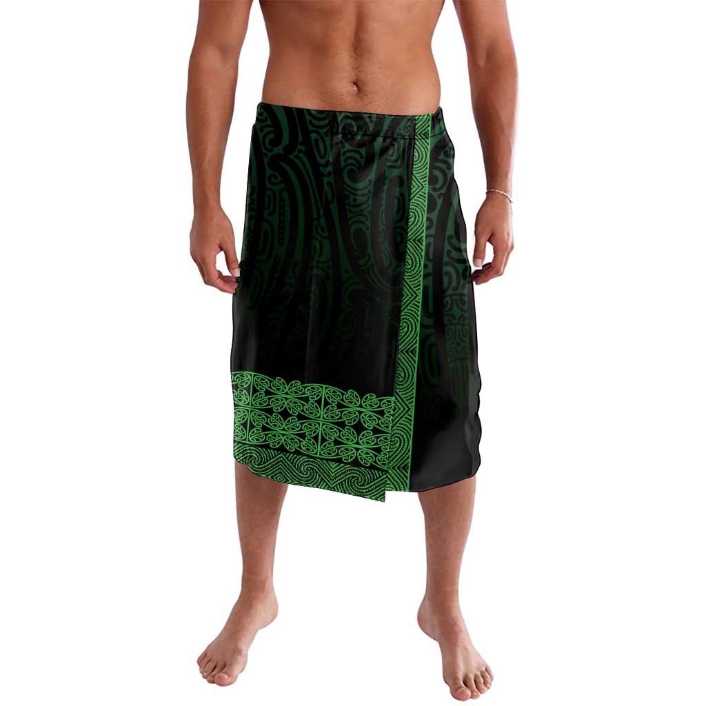 New Zealand Maori Kowhaiwhai Lavalava Kakariki Maui and Mangopare